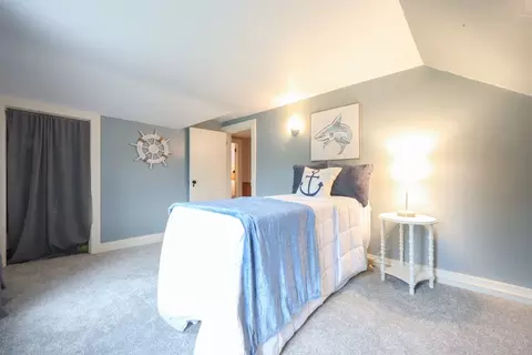 Bedroom - 21 Witherell Pl, Plainville, MA 02762 photo 5 of 7