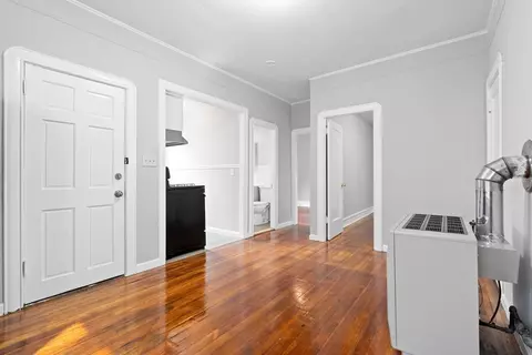 570 William St, Fall River, MA 02721 photo 7