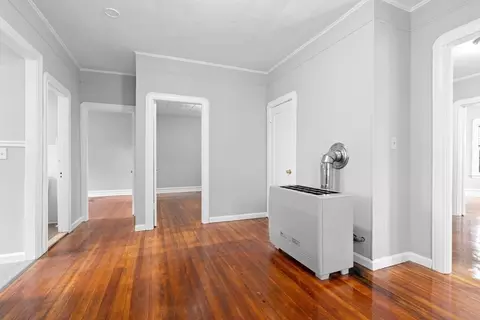 570 William St, Fall River, MA 02721 photo 6
