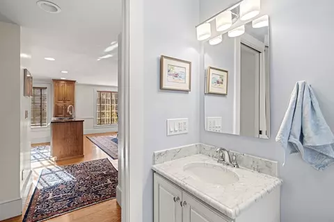 8 Preston Pl, Beverly, MA 01915 photo 20
