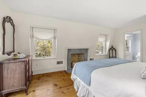 8 Preston Pl, Beverly, MA 01915 photo 22