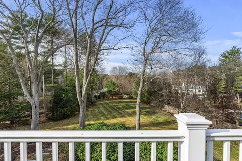 8 Preston Pl, Beverly, MA 01915 photo 27