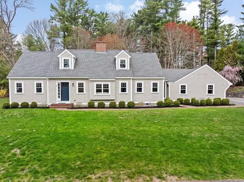 1 Westford Farm Rd, Duxbury, MA 02332