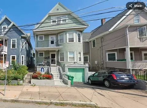 56 William St, Medford, MA 02155