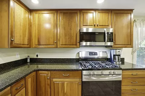 13 Delaval Rd, Worcester, MA 01606 photo 14