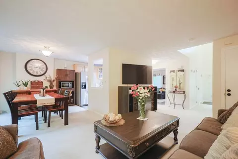 249 Meeting House Path #249, Ashland, MA 01721