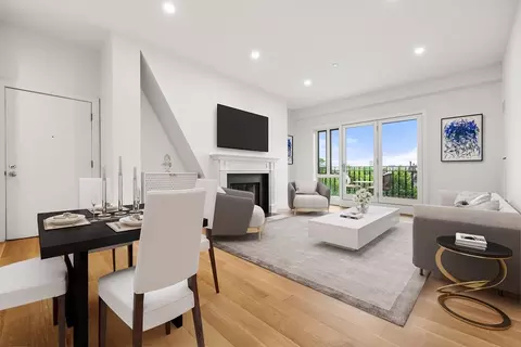 2 Clarendon St #510, Boston, MA 02116