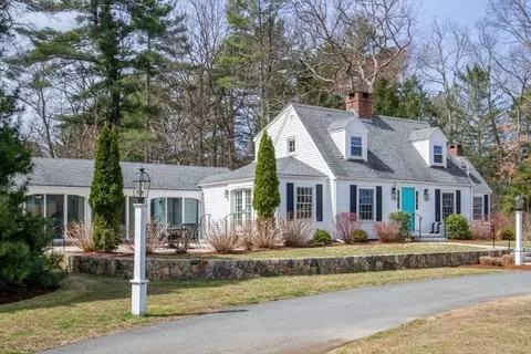 279 Norfolk St, Holliston, MA 01746