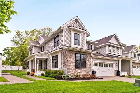 81 Rowell Ln #81, Middleton, MA 01949