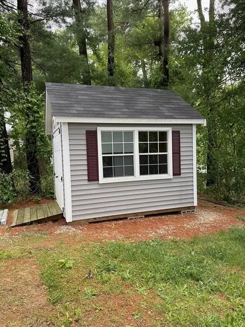 83 Kristen Ln, Wareham, MA 02571 photo 38