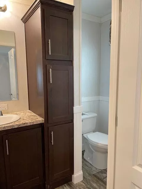 83 Kristen Ln, Wareham, MA 02571 photo 32