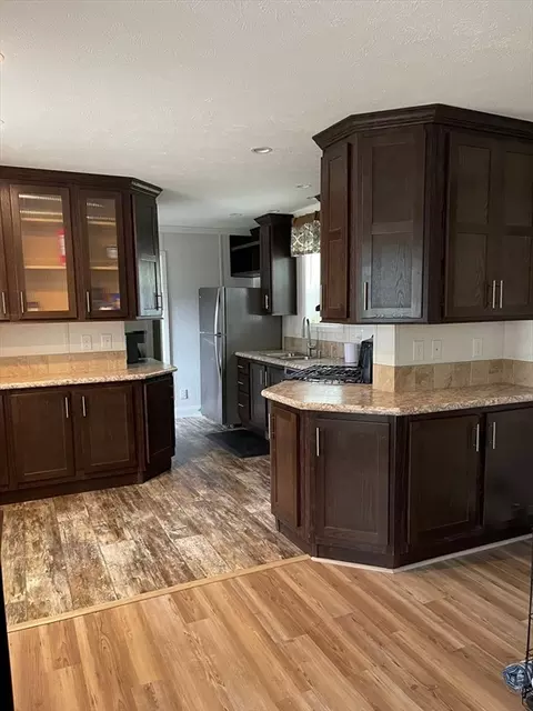 83 Kristen Ln, Wareham, MA 02571 photo 9