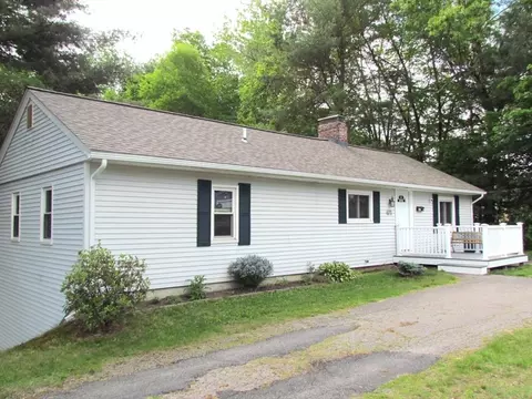 471 Mechanic St, Fitchburg, MA 01420