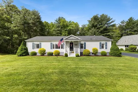 30 Melanie Ln, Carver, MA 02330
