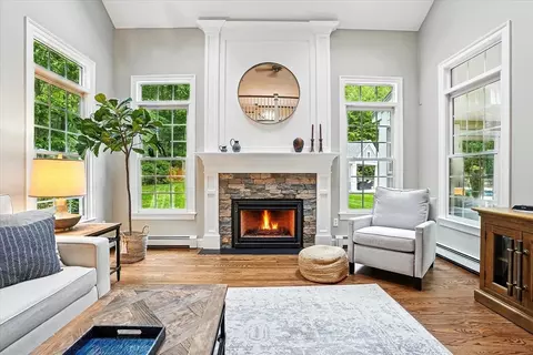 19 Juniper Rd, Upton, MA 01568 photo 11