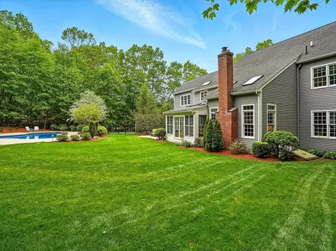 19 Juniper Rd, Upton, MA 01568 photo 37