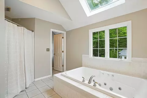19 Juniper Rd, Upton, MA 01568 photo 27