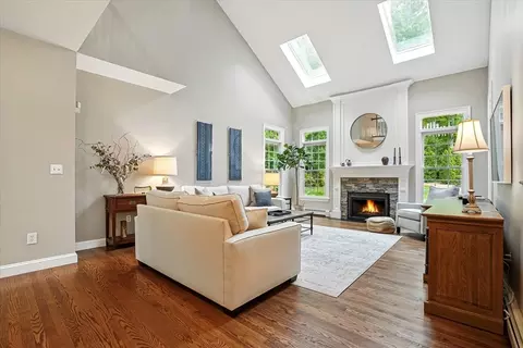 19 Juniper Rd, Upton, MA 01568 photo 10