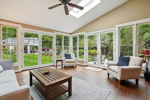 19 Juniper Rd, Upton, MA 01568 photo 9
