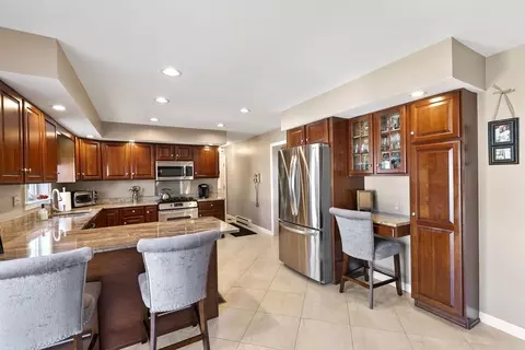 16 Windsor St, Everett, MA 02149 photo 10