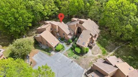 96 Perkins Ct #96, Haverhill, MA 01832