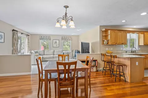 45 Taylor Rd, Maynard, MA 01754 photo 16