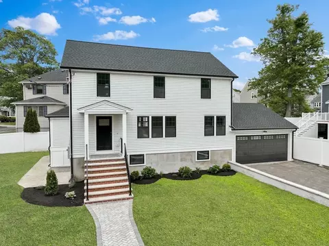 79 Hutchins Rd, Medford, MA 02155