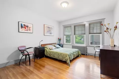 Bedroom - 97 Stearns Rd, Brookline, MA 02446 photo 3 of 4