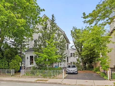 19 Tufts St, Somerville, MA 02145