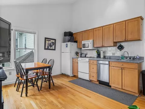 19 Tufts St, Somerville, MA 02145 photo 29