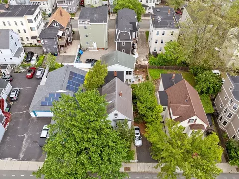 19 Tufts St, Somerville, MA 02145 photo 3