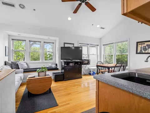 19 Tufts St, Somerville, MA 02145 photo 28