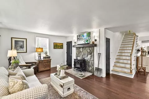 581 Middle Rd, Acushnet, MA 02743 photo 19
