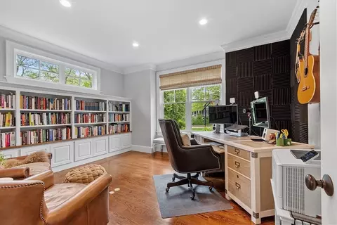 159 Marked Tree Rd, Needham, MA 02492 photo 4