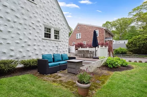 41 Laurel Dr, Needham, MA 02492 photo 21