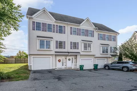 15 Alton St #16, Lowell, MA 01852