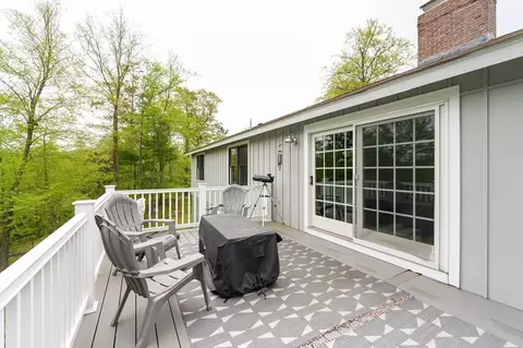 Exterior - 5 Indian Hl, Beverly, MA 01915 photo 3 of 9
