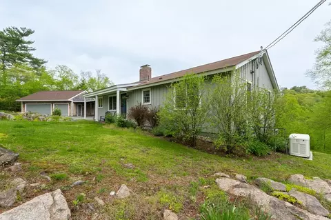 Exterior - 5 Indian Hl, Beverly, MA 01915 photo 7 of 9