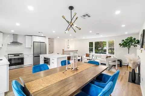 Dining - 26 Parsons Dr, Swampscott, MA 01907 photo 3 of 3