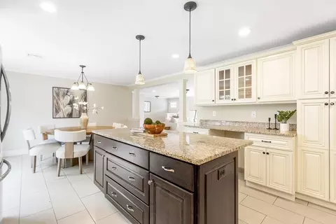 7 Langdon Rd, Natick, MA 01760 photo 9