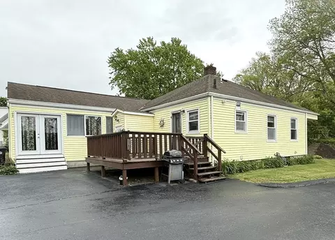 4 Perryville Rd, Webster, MA 01570 photo 4