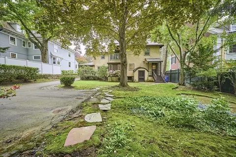 92 Dean Rd, Brookline, MA 02445 photo 36