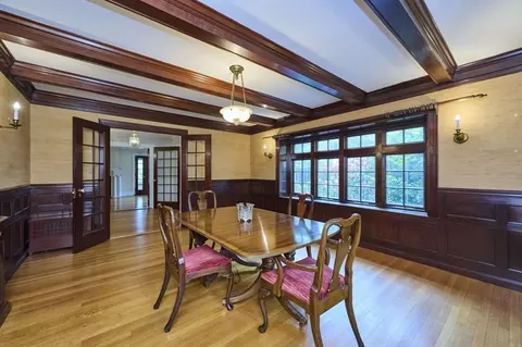 92 Dean Rd, Brookline, MA 02445 photo 11