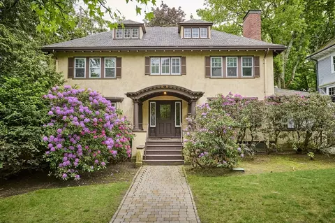 92 Dean Rd, Brookline, MA 02445