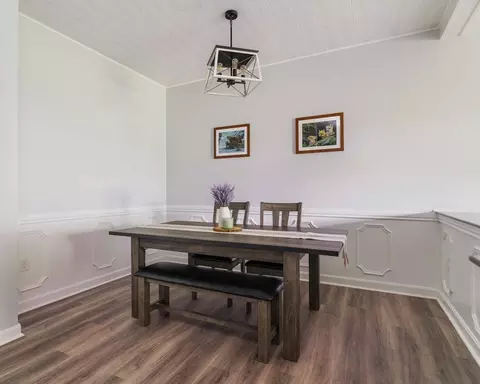 Dining - 38 Carter St #112, Everett, MA 02149 photo 1 of 3