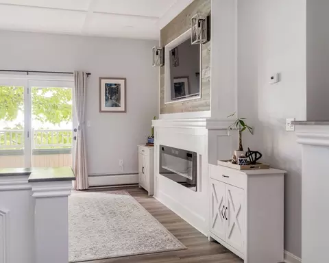 Living - 38 Carter St #112, Everett, MA 02149 photo 2 of 5