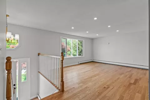 619 Elsbree, Fall River, MA 02720 photo 3