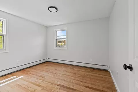 619 Elsbree, Fall River, MA 02720 photo 18