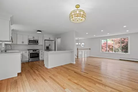 619 Elsbree, Fall River, MA 02720 photo 10