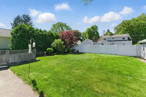 31 Fallston St, Springfield, MA 01119 photo 37